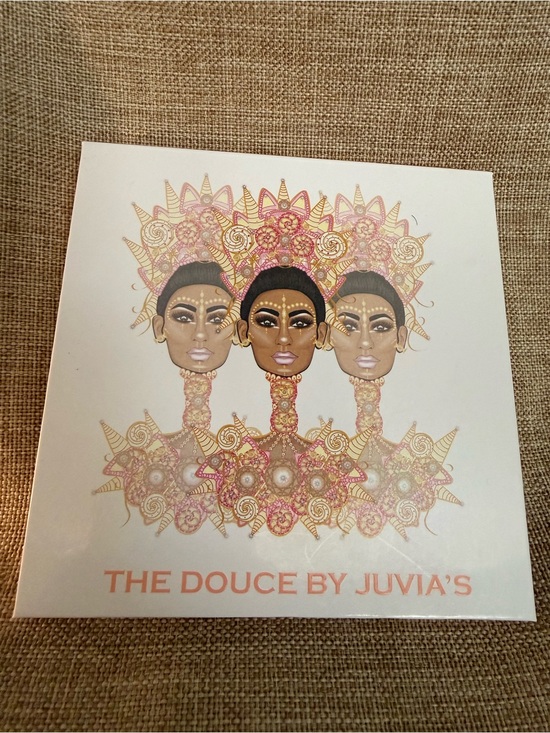 Juvia's Place Other - Juvia's Place The Douce Eyeshadow Palette - Pink, Gold, Brown
